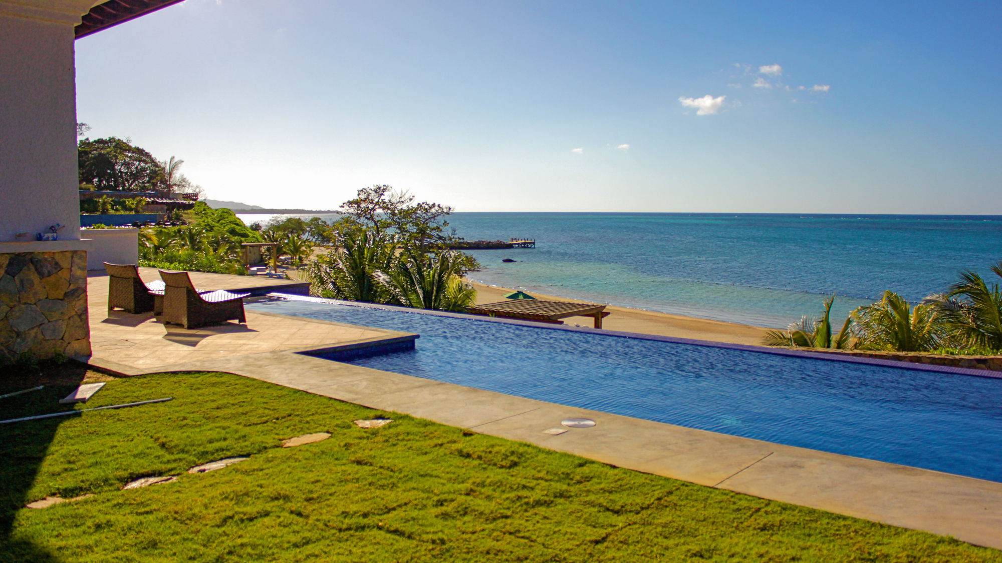 Pristine Bay Resort Crawfish Rock Exterior foto